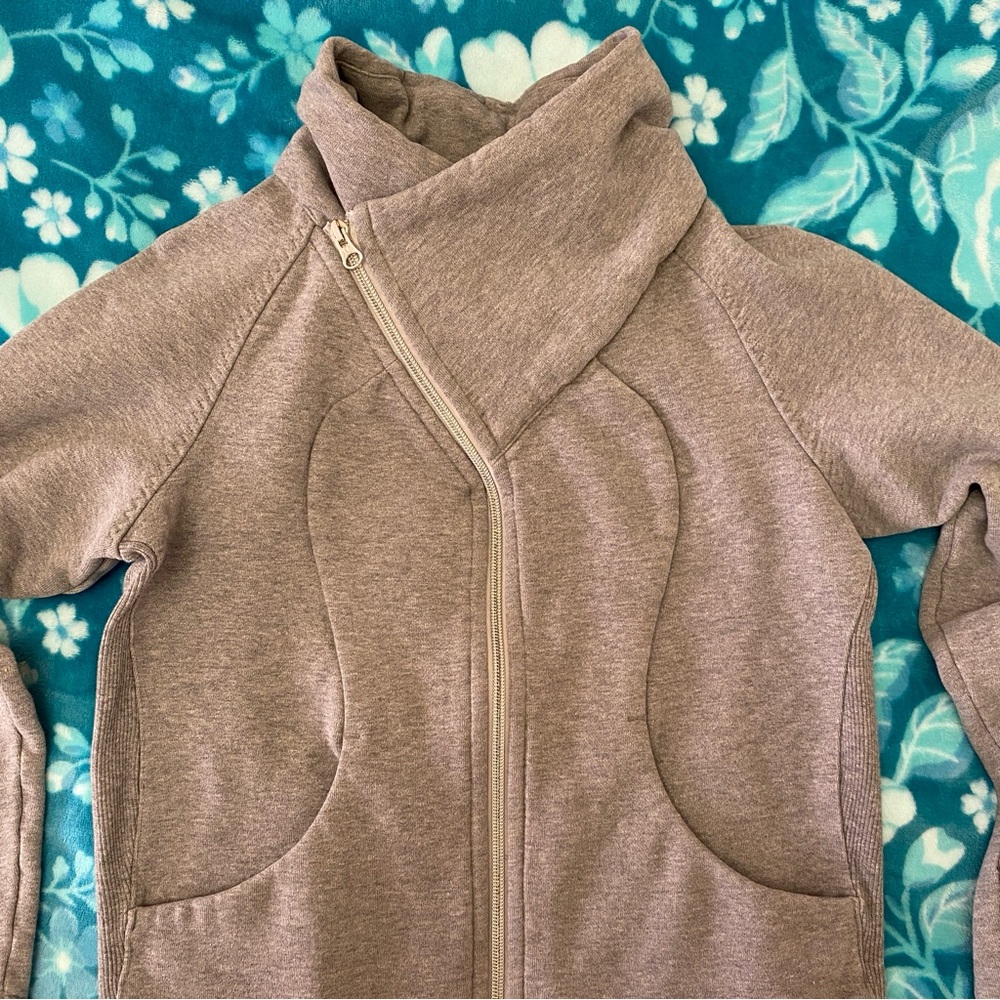 Lululemon Side Zip Scuba Size 6 Sweatshirt Jacket